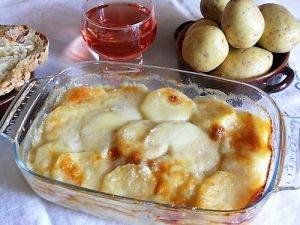 Parmigiana di patate preparazione 12