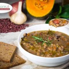 Zuppa di zucca e fagioli