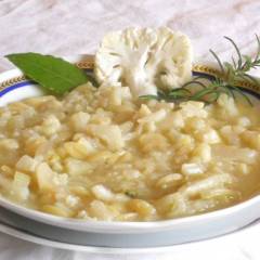 Minestra al Cavolfiore, Cipolle e Erbe aromatiche con Gnocchetti sardi