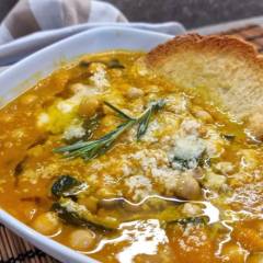 ZUPPA DI ZUCCA E CECI
