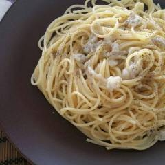 Cacio e pepe, un primo piatto facile e veloce