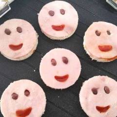 Merendine smile
