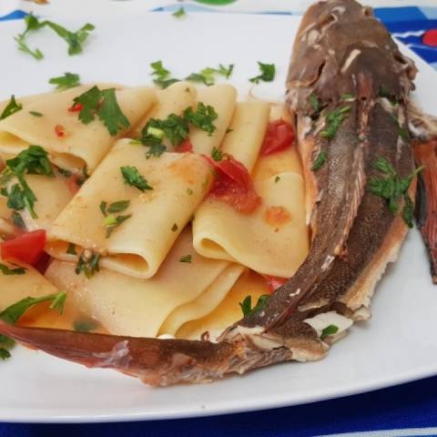 Ricetta Paccheri al Coccio, un Primo di Pesce gustoso | cucinare.it