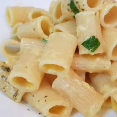 PASTA CACIO E UOVA