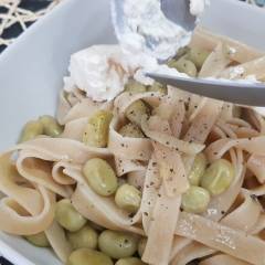 PASTA FAVE E RICOTTA