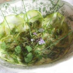 Zucchine alla Mentuccia e Erba Cipollina in salsa di Aceto aromatica