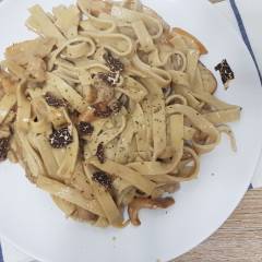PASTA FUNGHI E PANNA