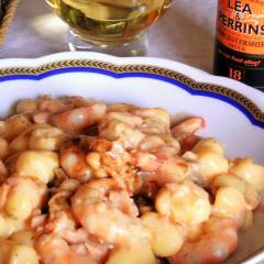 Gnocchi al salmone e gamberi