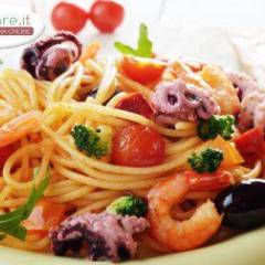 Spaghetti con gamberi e polipetti
