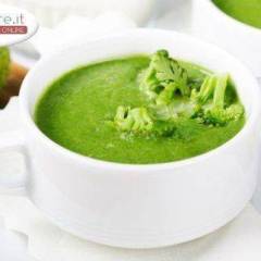 Zuppa Cremosa di Spinaci e Broccoli