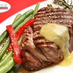 Filet con Salsa al Roquefort