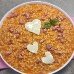 RISOTTO CON PANCETTA E POMODORO