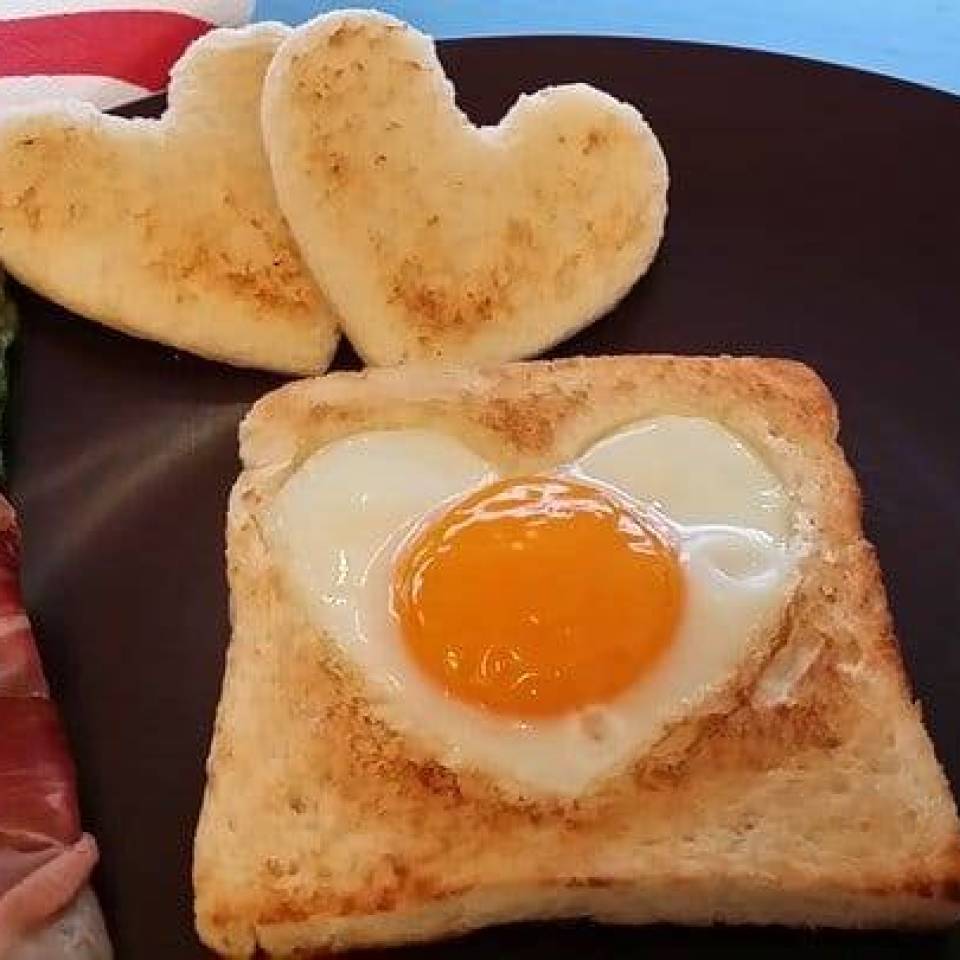 Fino a 78% su Set di 5 o 10 stampi per uova o pancake