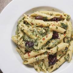 PENNE CON SALSA VERDE