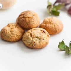 Biscotti con Aglio ed Erba Cipollina