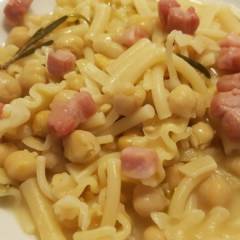 Pasta E Ceci In Scatola