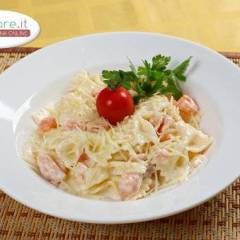 Farfalle al Salmone e Gamberetti