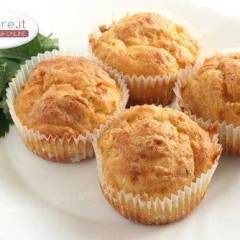 Muffin con funghi e salsiccia
