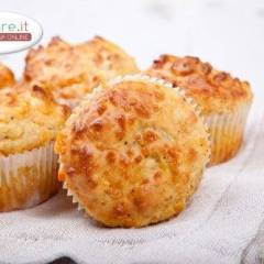 Muffin con salame e fave