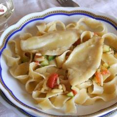 Pasta con Verdure, Pinoli e Persico