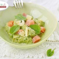 Gnocchetti Salmone Affumicato e Pesto