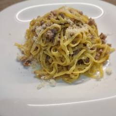RAGÙ DI VITELLO IN BIANCO