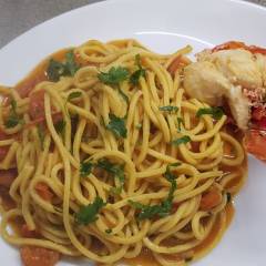 SPAGHETTI ALLA CHITARRA AL SUGO DI ARAGOSTA