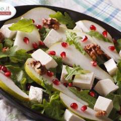 Insalata di Pera, Feta e Noci