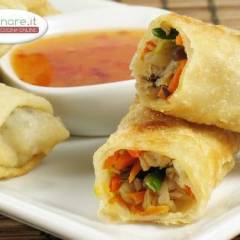Involtini Primavera con Carne e Verdure