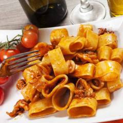 Calamarata con Ragù di Pesce Spada