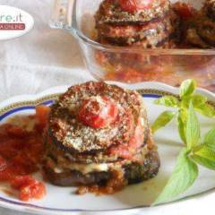 Torrette di Melanzane con Pane nero e Mozzarella