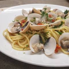 SPAGHETTI ALLE VONGOLE SURGELATE
