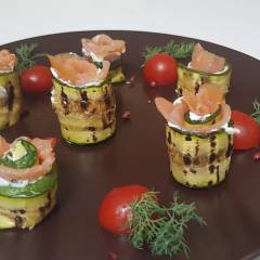 INVOLTINI DI ZUCCHINE GRIGLIATE
