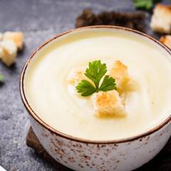 Vellutata di cavolfiore e patate bimby
