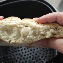 COME AMMORBIDIRE IL PANE NELLA FRIGGITRICE AD ARIA