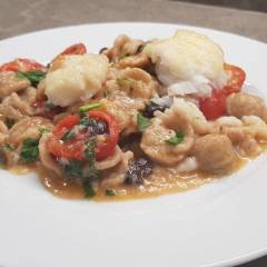 PASTA CON MERLUZZO 