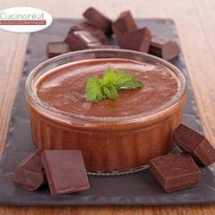 Mousse al Cioccolato e Vino Dolce
