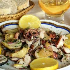 Piovra E Carciofi In Padella
