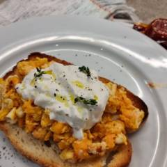 UOVA CREMOSE N'DUJA E STRACCIATELLA