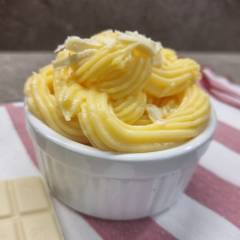 CREMA PASTICCERA AL CIOCCOLATO BIANCO