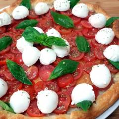 PIZZA CAPRESE