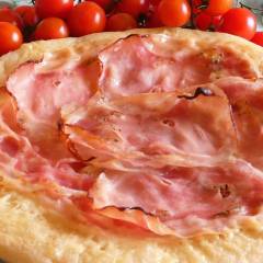 Focaccia con gouda e porchetta