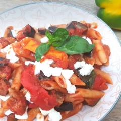 Pasta Con Peperoni E Melanzane