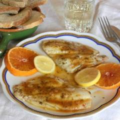 Filetti di platessa con salsa di arancia