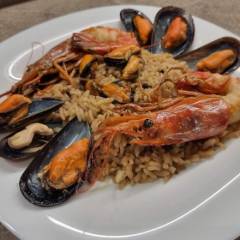 RISOTTO CON COZZE E GAMBERI