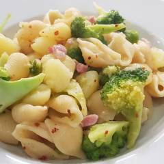 PASTA BROCCOLI E PATATE