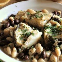Baccalà con fagioli misti