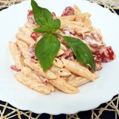 Pasta con Pomodorini e Formaggio Fresco