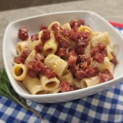PASTA CON CREMA DI FAGIOLI E COTECHINO
