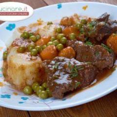 Fricassea d'agnello con carote